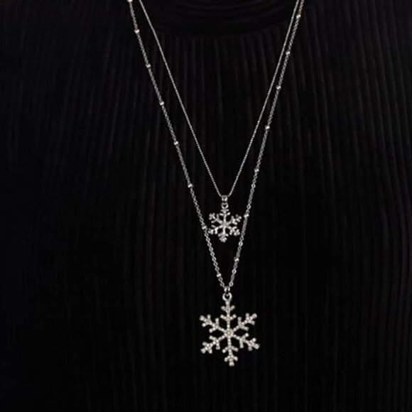 Neiman Marcus Crystal Double Snow Flake Pendant Long Necklace